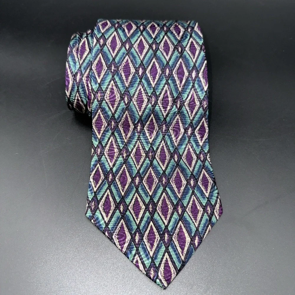 Vtg Gitman Bros Silk Multi Color Geometric USA Made Tie Mens 56